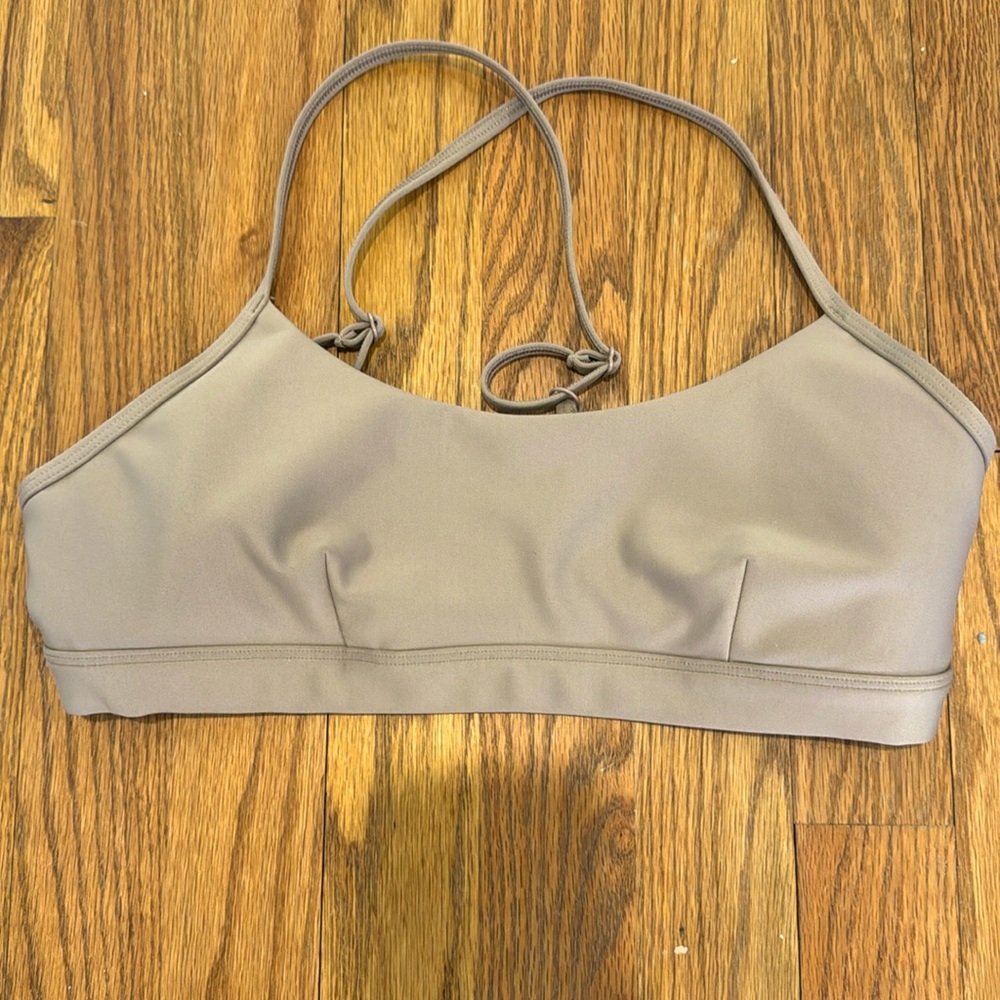 Alo Airlift taupe sports bra, size M